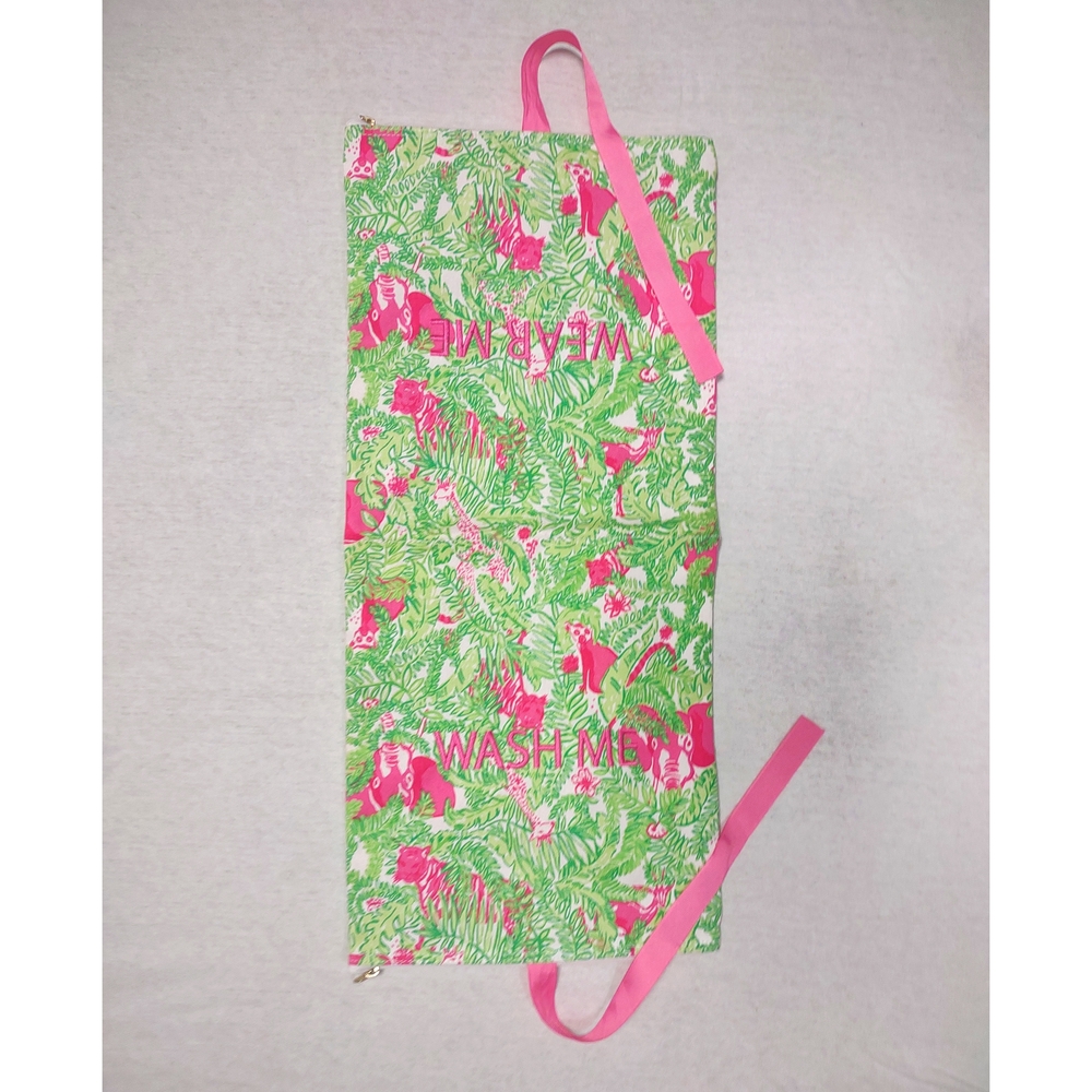 Lilly Pulitzer 'Wash Me Wear Me' Laundry Resort Travel Bag Safari Green & Pink - Picture 2 of 8